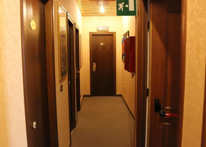 Hotel Dependance Dei Consoli 3*